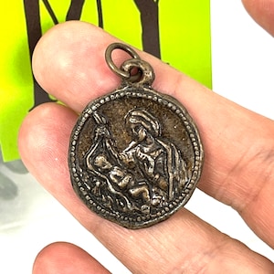 Vintage Charm Pendant - Bronze Medallion Charm - Two Sided Medallion - Virgin Mary and Julius Ceaser - My40YearCollection