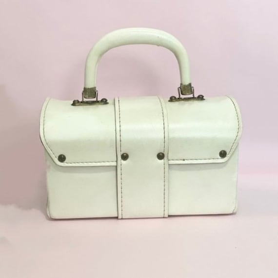 Vintage 60s white leather box purse - image 5