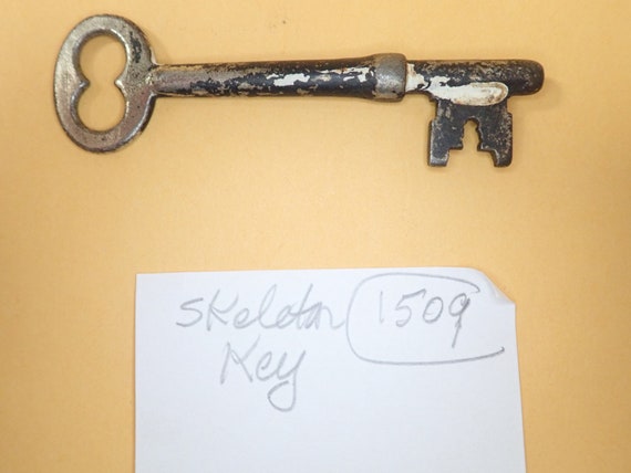 Antique Skeleton Key (JAS) Antique Skeleton Key (JAS)