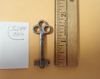 Vintage Steel Key No 1 Double Bit Clover Top Steel Skeleton Pad Lock Other Used No Maker's Name