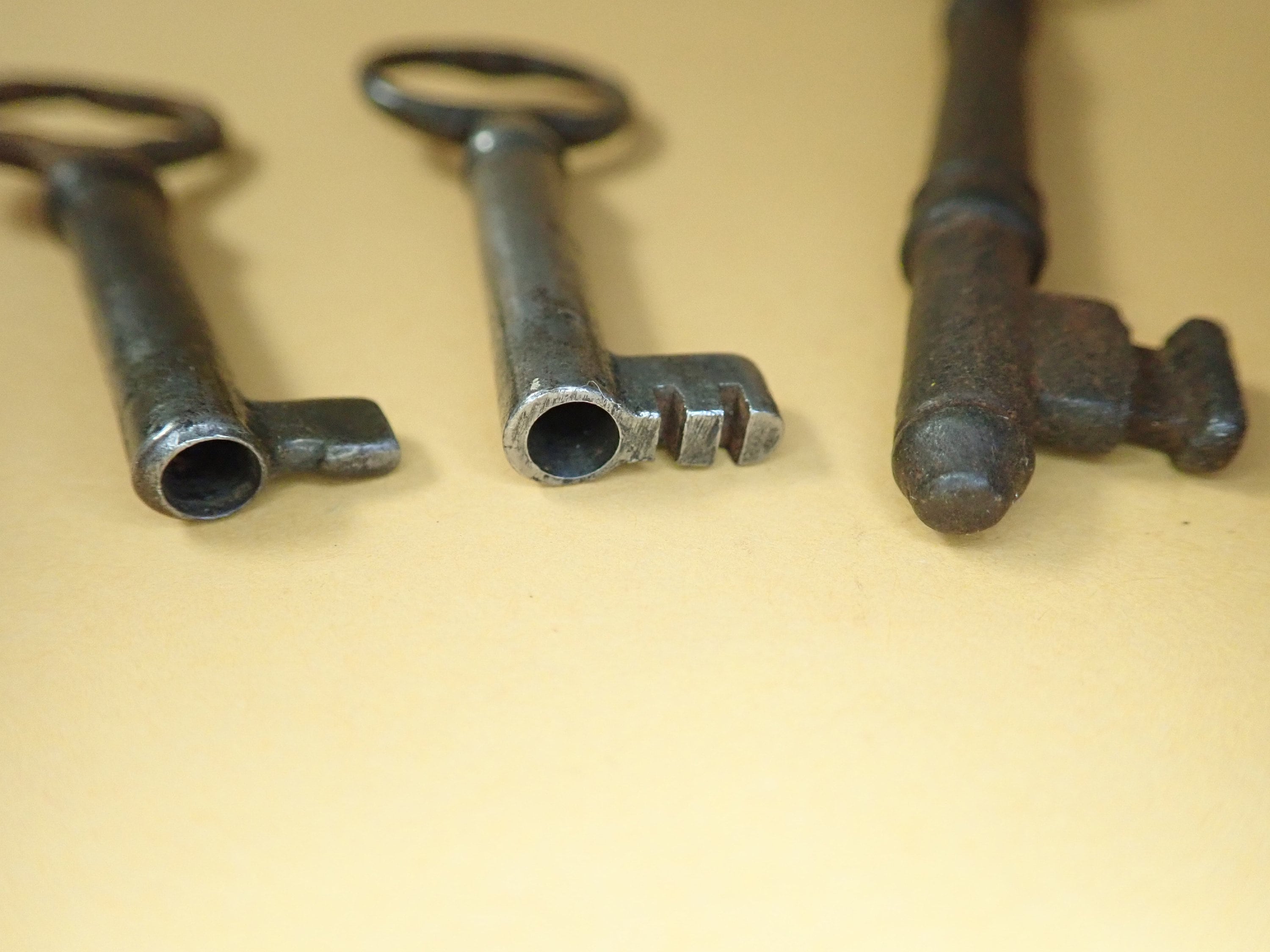 Lot of 3 Antique Keys Skeleton Desk 2 Open Barrel Etsy