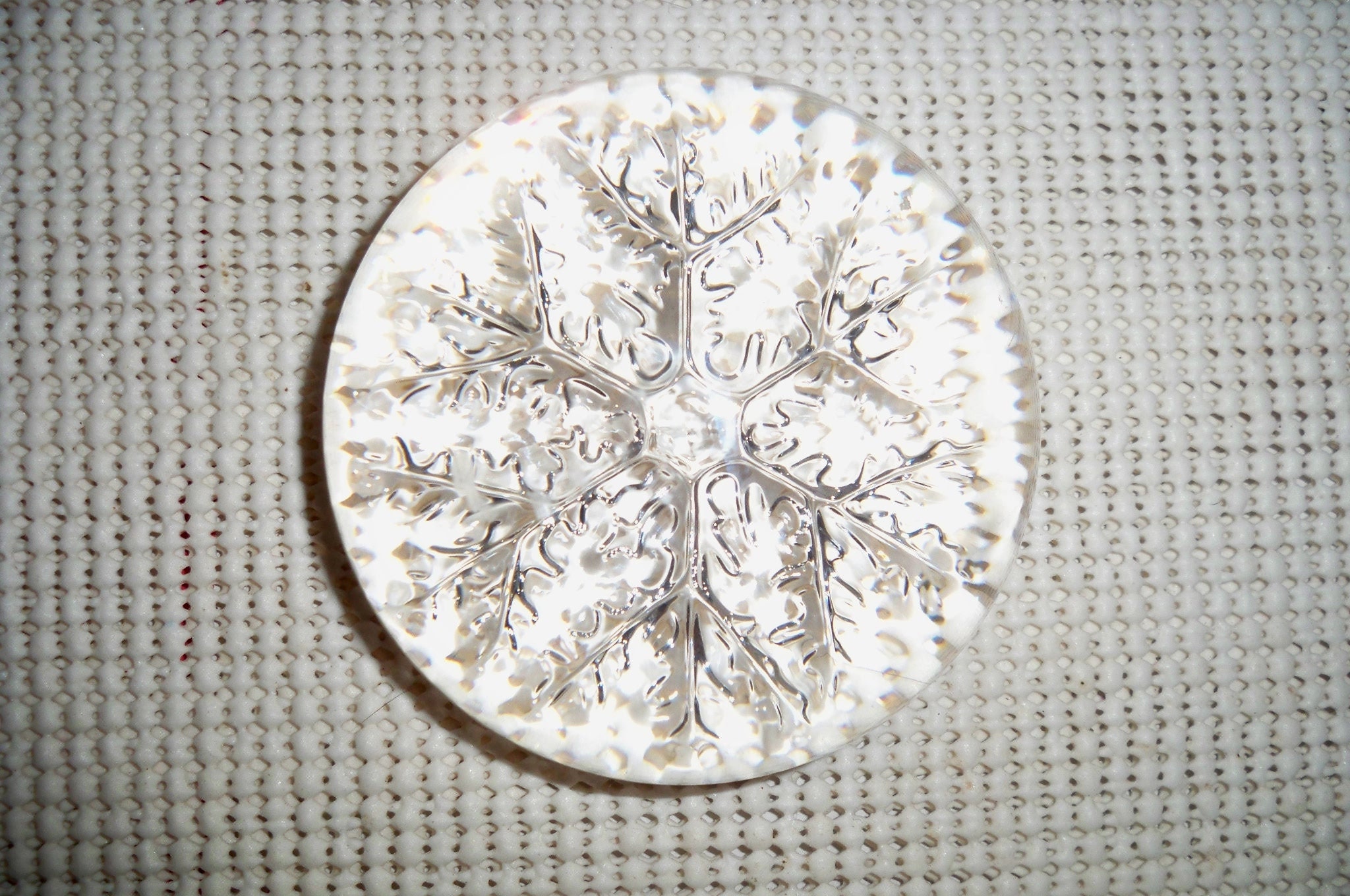Vintage Paperweight Dome Top Snow Flake Clear Glass No Damage 3 1/2 ...