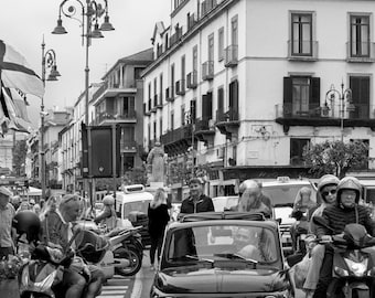 Italian Traffic/Fiat500/Italy/Wall Art/Italian Photography/Black and white/Iconic Italy/urban/architecture/Sorrento/Neapolitan Riviera