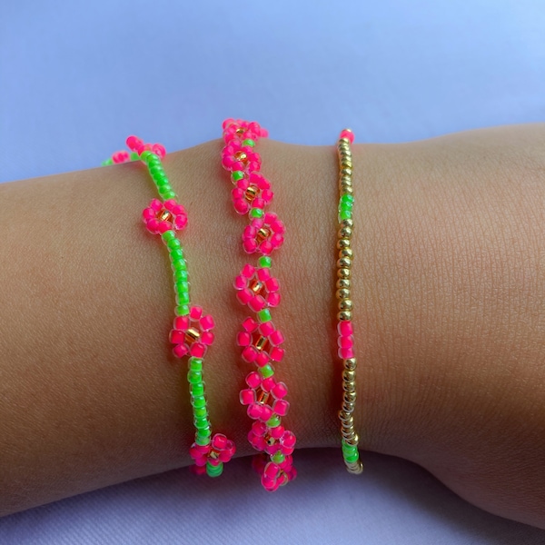 NEON Daisy Bracelets, NEON Flower Bracelets, NEON Beaded Bracelets (neon pink, neon orange, neon green)