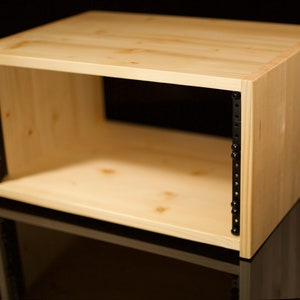 Rack de estudio de 5 U, profundidad de 15&quot;, madera maciza, personalizable