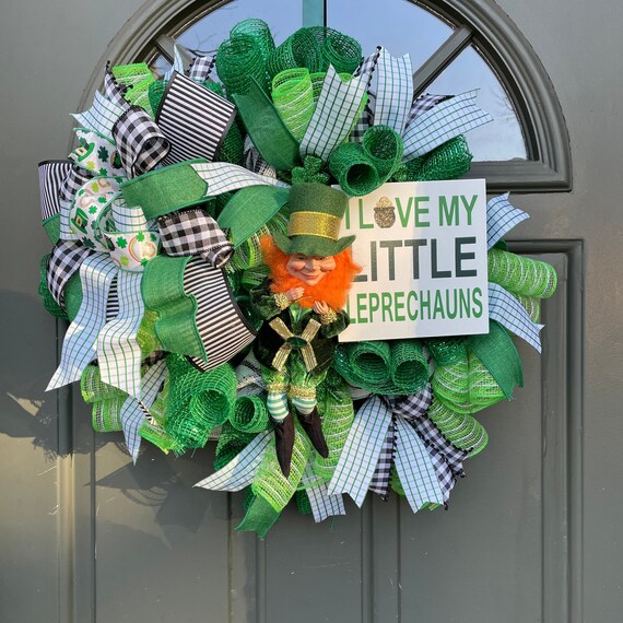 Saint Patrick's Day Door Wreath Three Leaf Clover Leprechaun Irish DECOR Floral
