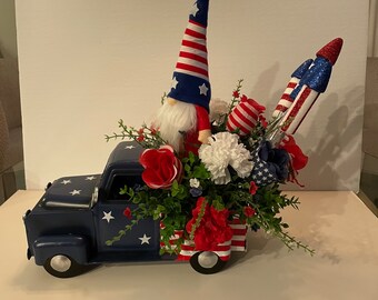Patriotic Truck Centerpiece Vintage Truck Table Centerpiece Mantel Decor Americano Decor
