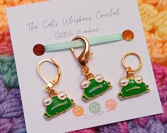 Marcador de punto de rana gruñona: Marcador de progreso de crochet con esmalte