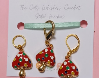 Mushroom Stitch Marker, Stitch Markers for Crochet&Knitting,Progress Keepers,Mushroom charm, zipper pull, journal charms, uk stitch markers