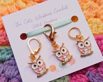 Marcador de punto de búho: Esmalte para el progreso del tejido de crochet