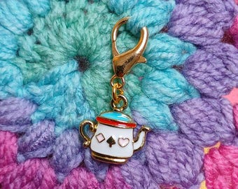 Stitch Marker Tea Pot, Enamel Knitting Crochet Progress Keeper