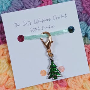 Christmas Tree Stitch Marker: Enamel Knitting Crochet Progress Keeper