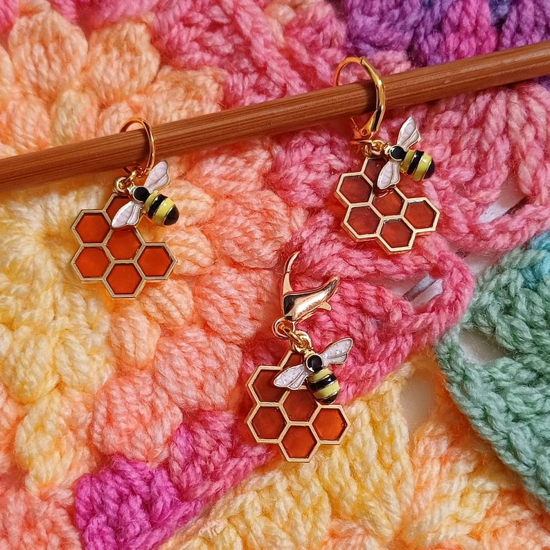 Stitch Marker Bee & Honeycomb, Crochet Gifts, Knitting Gifts, Crochet Kit, Crochet and Knitting Accessories, Zipper Pulls, Bag Charm image 6