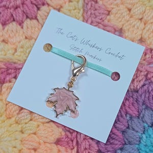 Ahornblatt Maschenmarkierer, Maschenmarkierer für Häkeln und Stricken, Ahornblätter, Charms, Reißverschlussanhänger, Kurzwaren