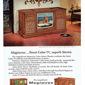 Vintage Magnavox BH3907 4.5" Analog Portable Black and White TV  Television