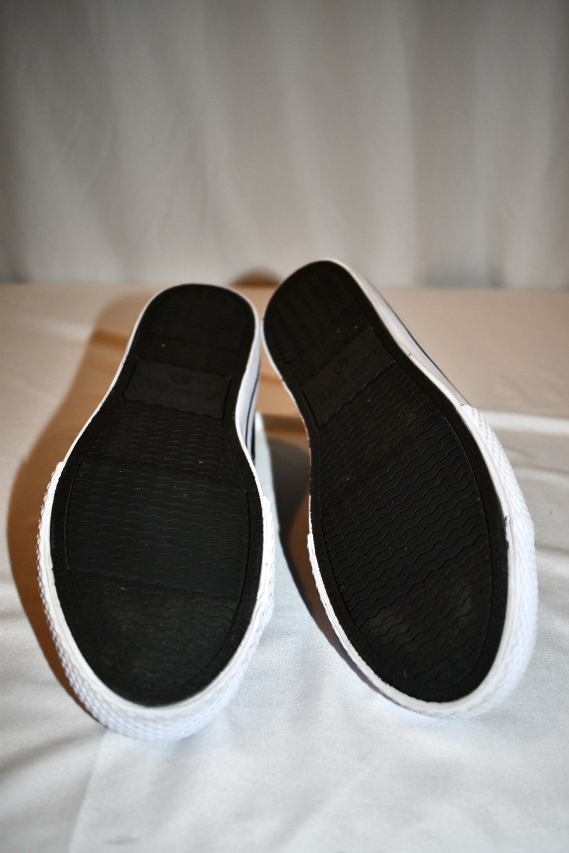 airwalk canvas high tops