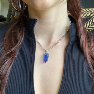 Blauwe Aura kwarts ketting | Blauwe kwarts hanger | Blauwe aura Kwarts hanger | Blauwe aurakwarts | Blauwe kwarts | heks | iriserend | dik