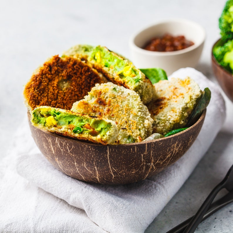 Natural Original Coconut Bowl (Jumbo) - Thumbnail 3