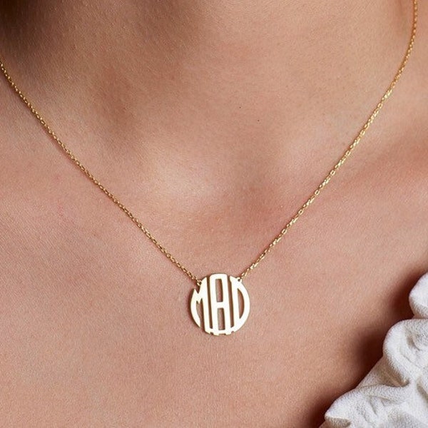Dainty Monogram Necklace, Personalized Monogram Necklace, Silver Monogram Initial Necklace, Mother's Day Gift, Mom Gift, Bridesmaid Gift