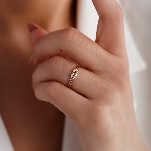 Knot Thumb Ring - Etsy