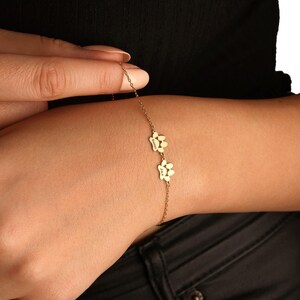 Pulsera personalizada con nombre de pata: joyería personalizada para mascotas, dije con huella de pata grabada, regalo de Navidad para amantes de los perros o los gatos. imagen 9