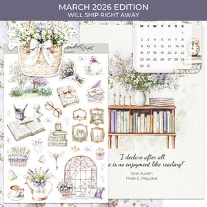 Op de afbeelding: Een plannerpagina in aquarel-stijl met een kalender voor maart 2026, bloemmotieven en literaire citaten. Bevat een boekenplank, boeken, een bloemenmand en decoratieve items. De tekst luidt "I declare after all e is no enjoyment like reading!" van Jane Austen.