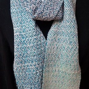 Evensong Scarf image 3