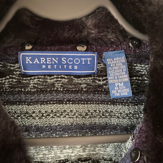 Vintage Karen Scott Petite Navy Blue Cardigan Swe… - image 5