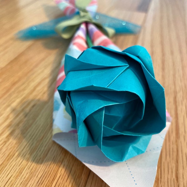 Origami rose wrapped in special sparkly turquoise macaroon paper with free personalized wooden heart charm! Holiday or gift of any occasion.