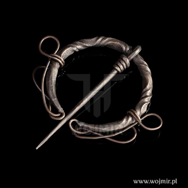 Fibule médiévale / Épingle à manteau en fer / idéale pour les vêtements vikings / par Wojmir