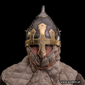 Arming cap, quilted linen cap under helmet by Wojmir
