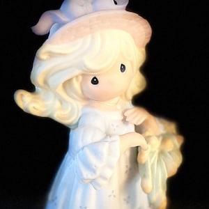 Precious Moments “The Beauty of God”