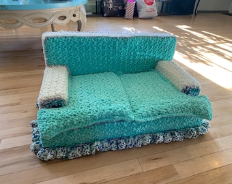 Small Crocheted Dog or Cat Couch- rectangular