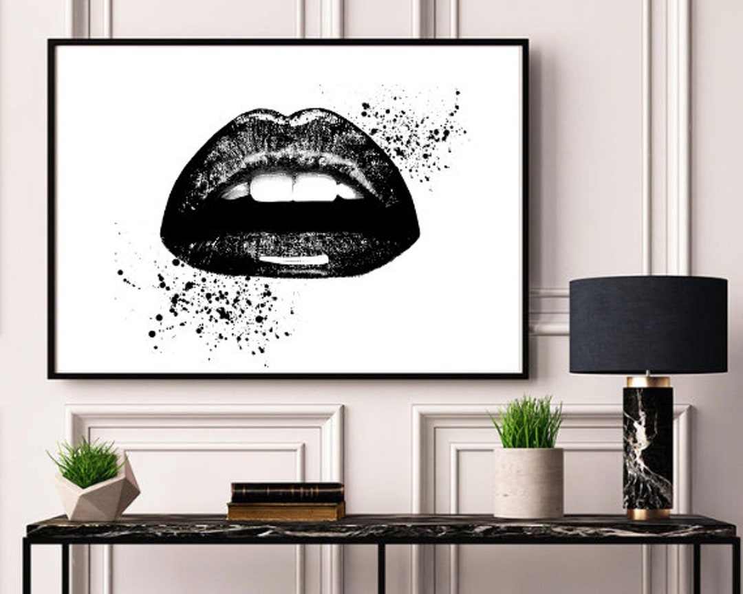 Abstract Lip Graffiti Print Door Mat