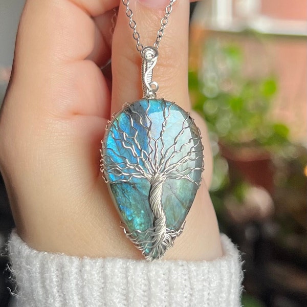 Tree of Life Labradorite in Silver, Tree of Life Pendant, Tree of Life Necklace, Labradorite Jewelry, Labradorite Crystal, Handmade Necklace