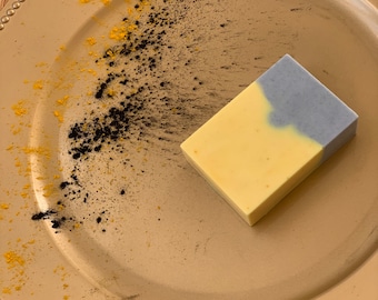 Duality Clarifying Beauty bar- Activated charcoal, Turmeric, tea tree essential oil, orange essential oil