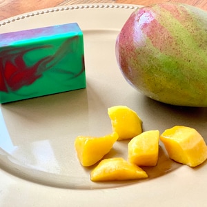 Fantasy-Mango and coconut milk beauty bar image 1