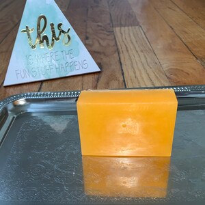 Cola Champagne- The sweet Tropical scent