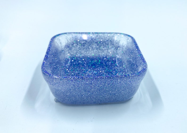 Handmade epoxy resin small trinket boxes set of 3 ring dishes earrings storage jewelry bowls