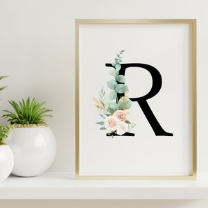 Letra preta R do eucalipto floral posters de <br> Entrega Rápida? Primeira Inicial | Decoração de parede de berçário monograma | Flores em aquarela | Sinal de carta inicial do evento |