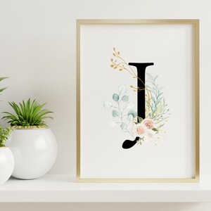 Eucalipto Floral Letra Negra Letra J Impresión / Primera Inicial / Monograma Nursery Decoración de pared / Acuarela Flores / Evento Signo de letra inicial /