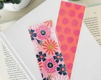 Bookmark | Laminated | Illustrated Bookmark | Handmade Bookmarks | Reader Gift | Teacher Gift | Floral Print | Daisy Print | Pink Print