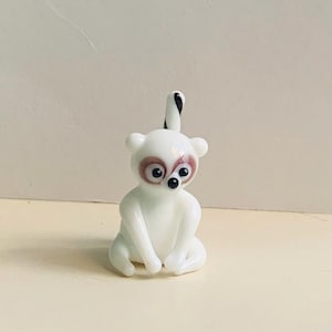 GLASLEMUR | Lampwork Handgefertigtes Glastier | Kunst Lemur Figur | Tierfigur | Geschenk für Lemur Liebhaber