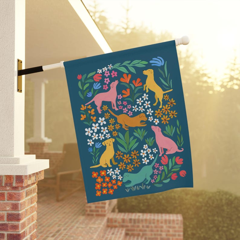 Dogs Garden Flag and House Flag | Good Dogs Live Here Yard Flag ...