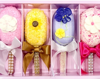 Cakesickle gift boxes . 2 boxes of 4  beautiful cakesickles perfect for gifting!