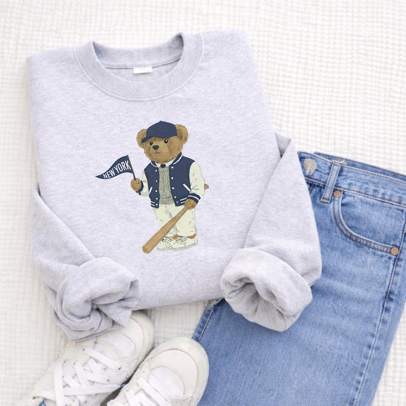 New York Baseball, Vintage Bear Sweatshirt, NYC Fan Gear, Baseball Crewneck, Retro Sportswear, Gameday Outfit, Tailgate Style, New York Navy Gift, Classic Varsity Sweatshirt, Cozy Baseball Pullover, Throwback Baseball, Stadium Style, Baseball Season