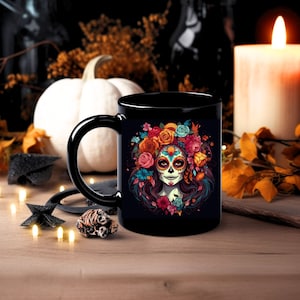 Tazza Dia De Los Muertos: Tazza in ceramica di Halloween con teschio di zucchero