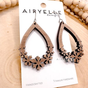 Distressed WOOD SNOWFLAKE EARRINGS | Christmas Earrings | Titanium Earrings | Wood Teardrop Earrings | Neutral Winter Fashion | Lightweight