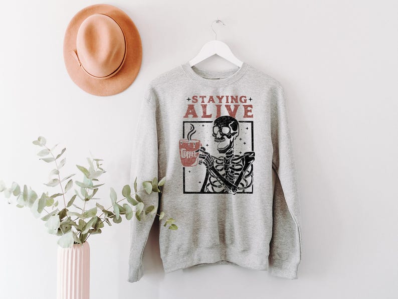 Staying Alive Coffee Sweatshirt, Funny Skeleton Sweatshirt, Halloween Retro Sweater for Women, Coffee Lover Hoodie 画像 6