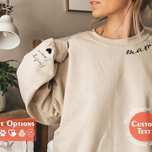 Custom Mama Sweatshirt with Kid Names on Sleeve, Personalized Mom Sweatshirt, Grandma Sweatshirt , Christmas Gift for Her, Mommy Sweater